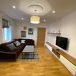 Stylowy 2-pokojowy 5 Min. Od Rynku アパート