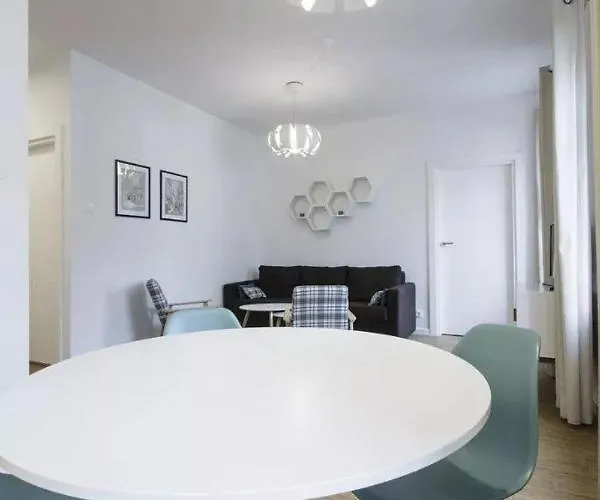 Stylowy 2-pokojowy 5 Min. Od Rynku *